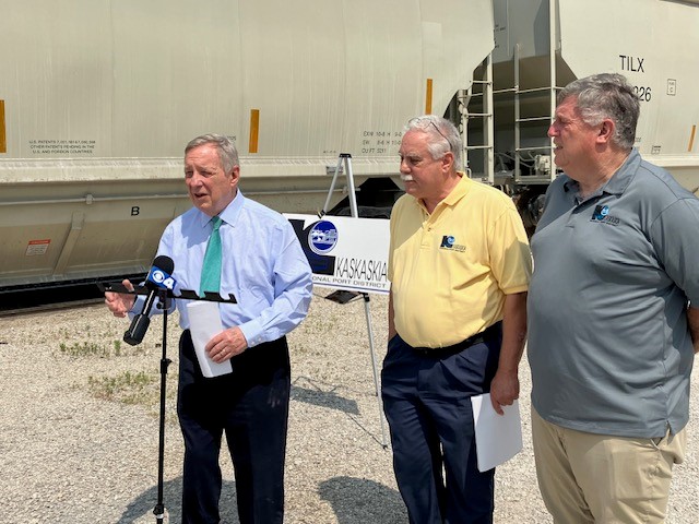 DURBIN VISITS KASKASKIA REGIONAL PORT DISTRICT, HIGHLIGHTS COMING IMPROVEMENTS MADE POSSIBLE BY FEDERAL FUNDING